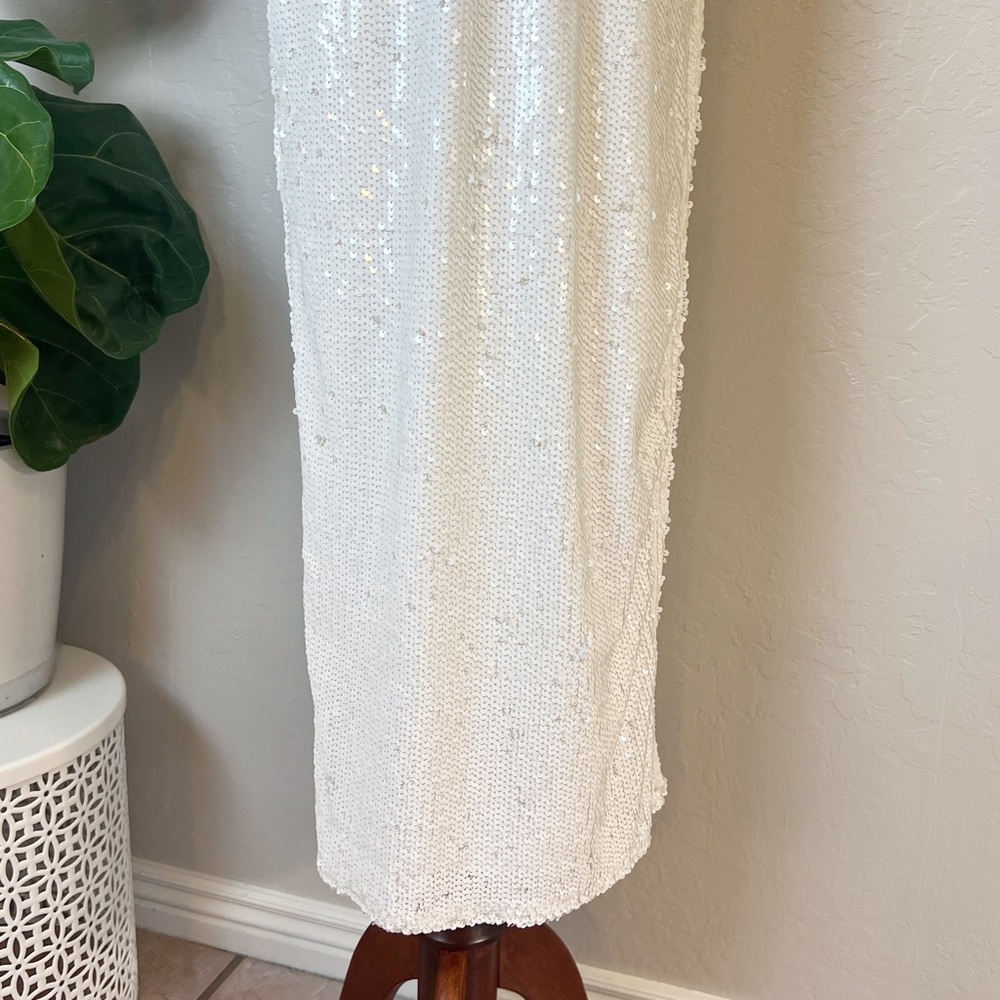 ✖️SOLD✖️•LULU’S• Shimmer In Your Eyes White Sequin Long Sleeve Maxi Dress Size M - Picture 6 of 13